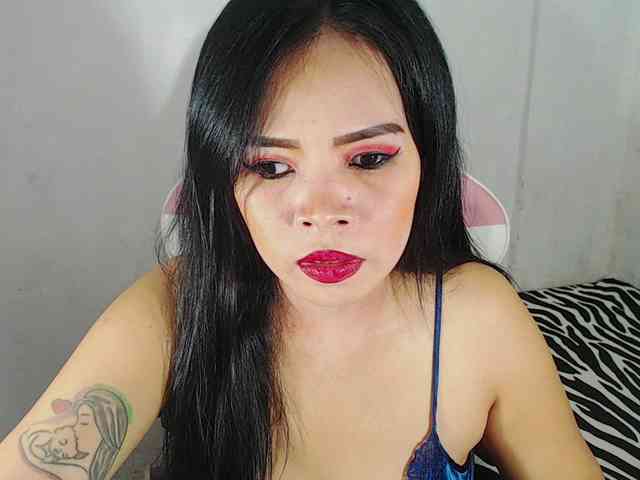 PinaySweetMommyxx webcam