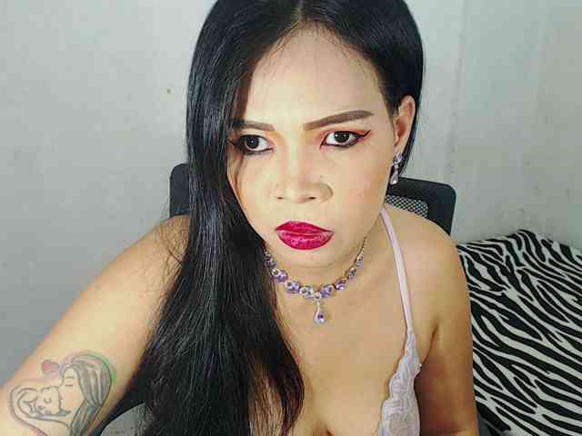 PinaySweetMommyxx webcam