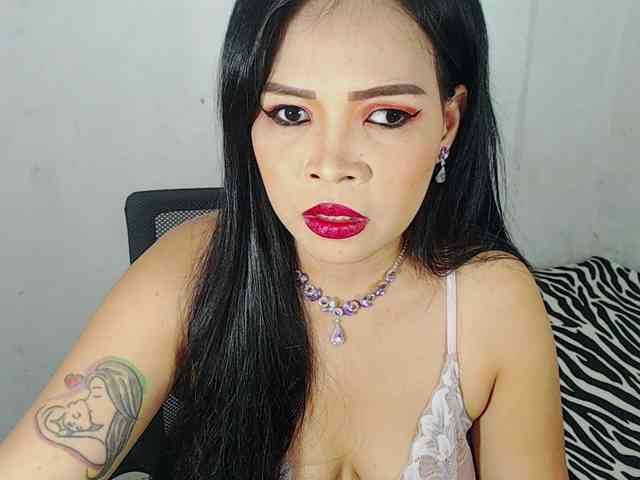 PinaySweetMommyxx webcam