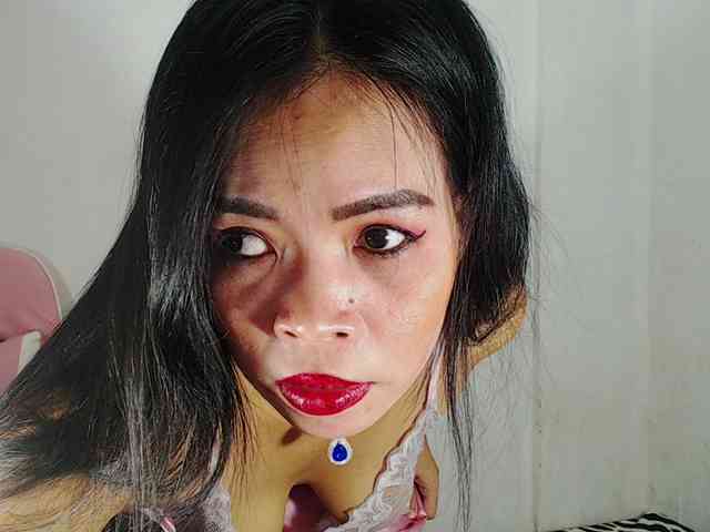 PinaySweetMommyxx webcam