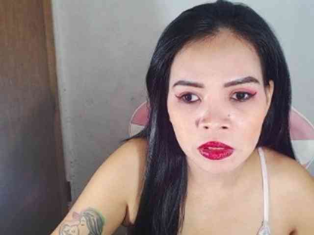 PinaySweetMommyxx webcam