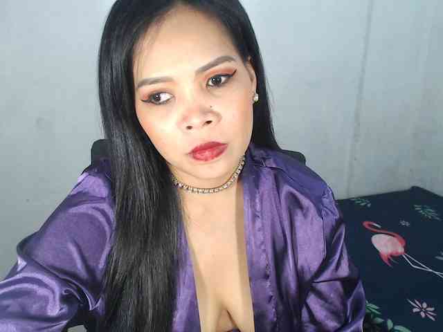 PinaySweetMommyxx webcam