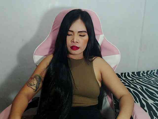 PinaySweetMommyxx webcam