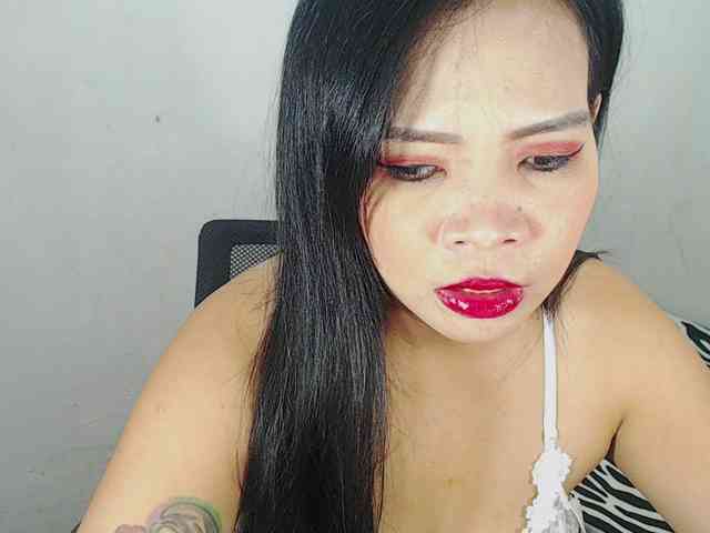 PinaySweetMommyxx webcam