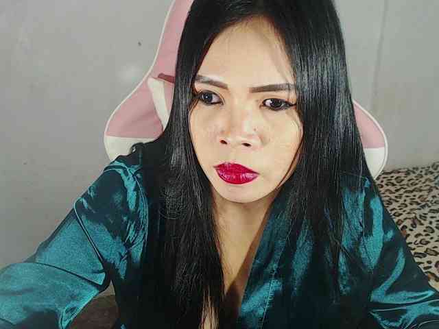 PinaySweetMommyxx webcam