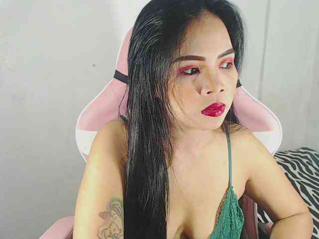 PinaySweetMommyxx webcam