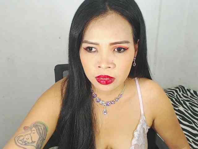 PinaySweetMommyxx webcam