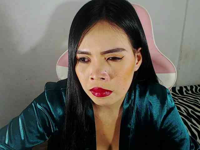 PinaySweetMommyxx webcam