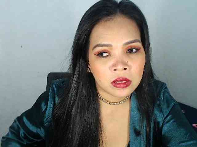 PinaySweetMommyxx webcam
