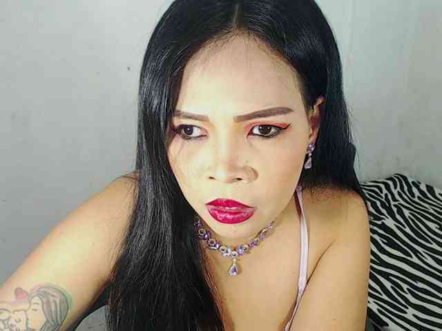 PinaySweetMommyxx webcam