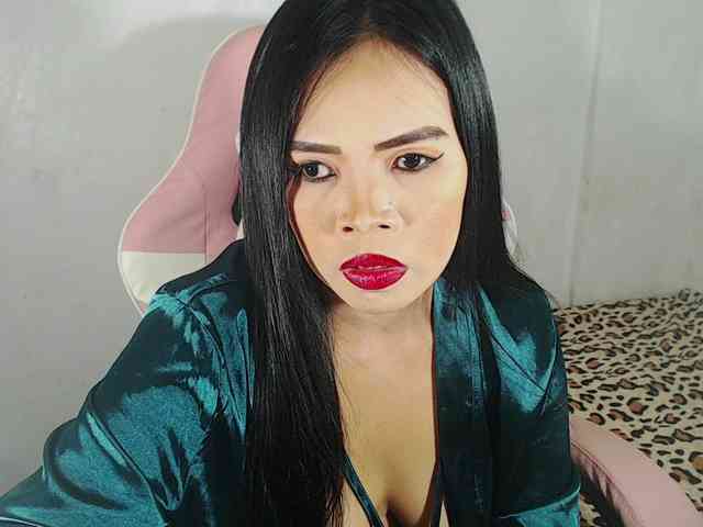 PinaySweetMommyxx webcam
