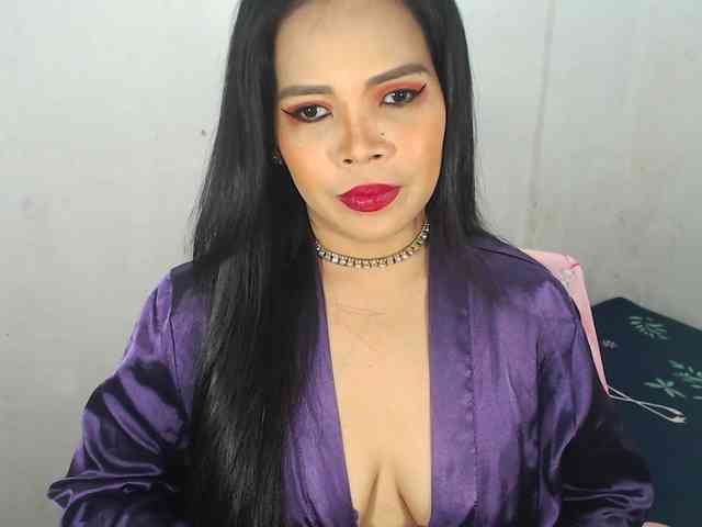 PinaySweetMommyxx webcam