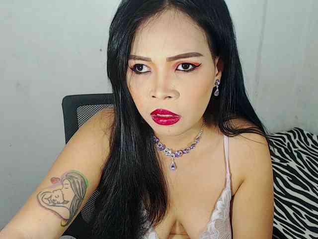 PinaySweetMommyxx webcam