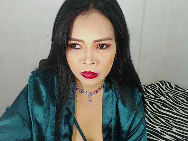 PinaySweetMommyxx webcam