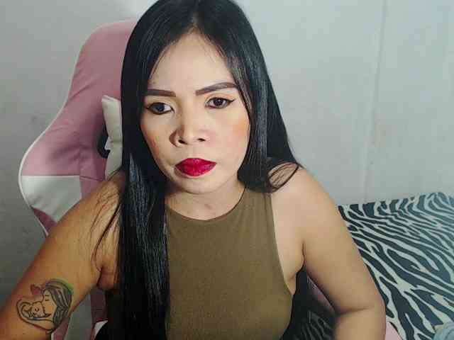 PinaySweetMommyxx webcam
