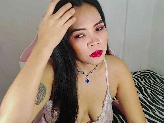 PinaySweetMommyxx webcam