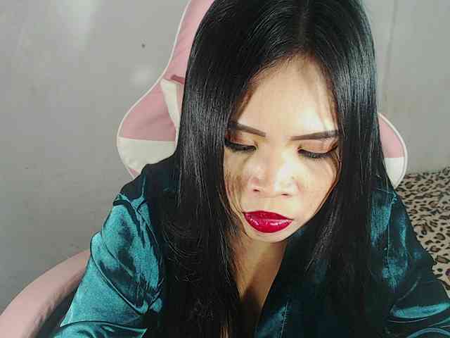 PinaySweetMommyxx webcam