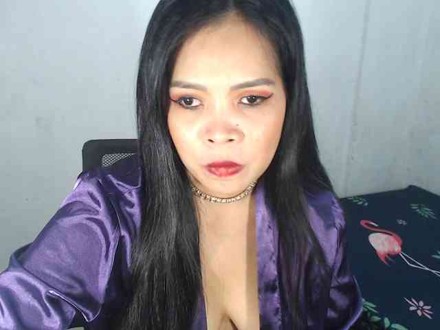 PinaySweetMommyxx webcam