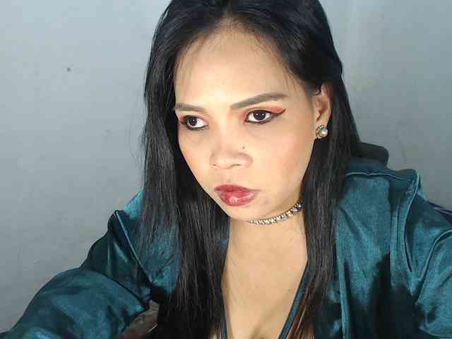 PinaySweetMommyxx webcam