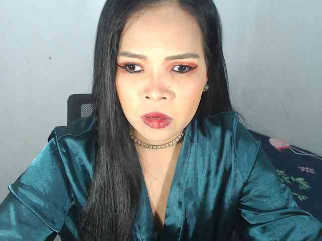 PinaySweetMommyxx webcam