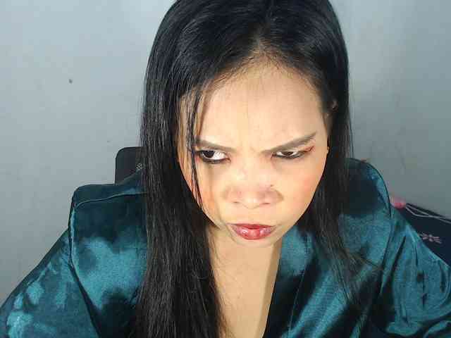 PinaySweetMommyxx webcam