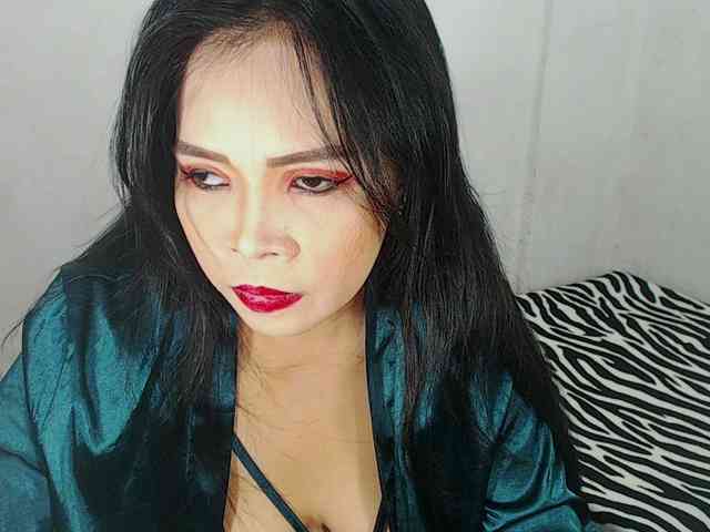 PinaySweetMommyxx webcam