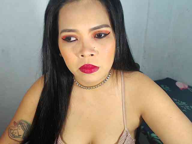 PinaySweetMommyxx webcam
