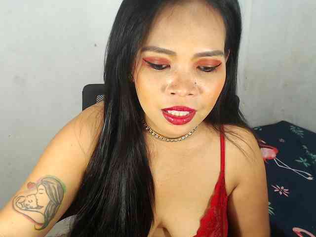 PinaySweetMommyxx webcam