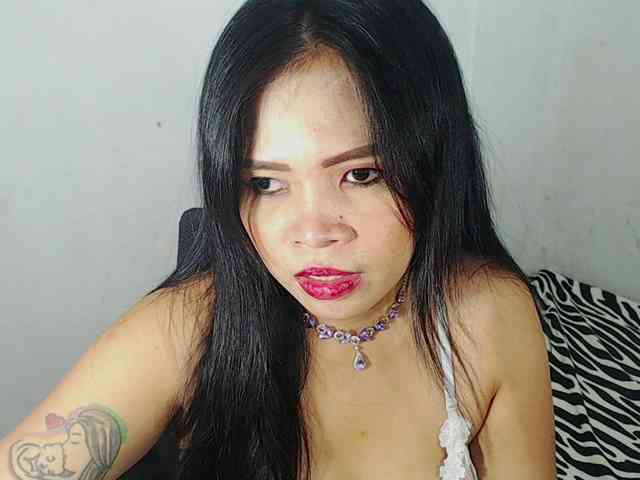 PinaySweetMommyxx webcam