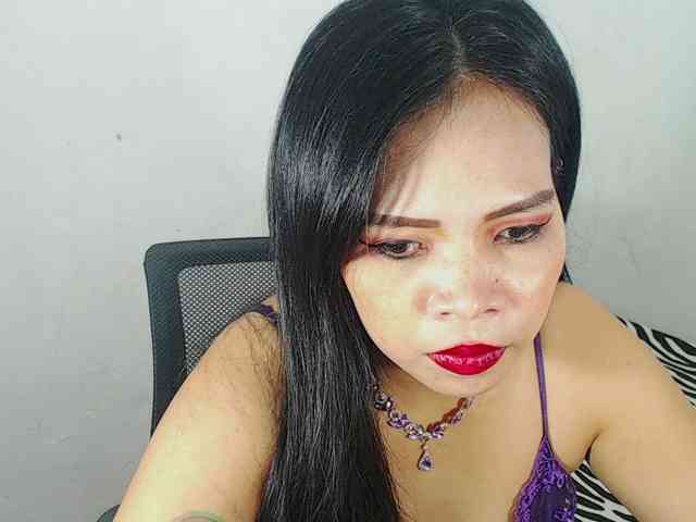 PinaySweetMommyxx webcam