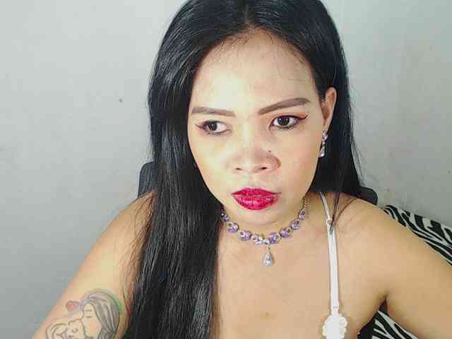 PinaySweetMommyxx webcam