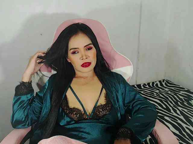 PinaySweetMommyxx webcam