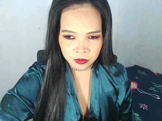 PinaySweetMommyxx webcam