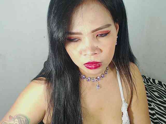 PinaySweetMommyxx webcam
