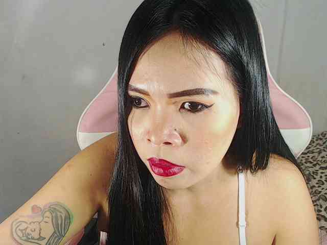 PinaySweetMommyxx webcam