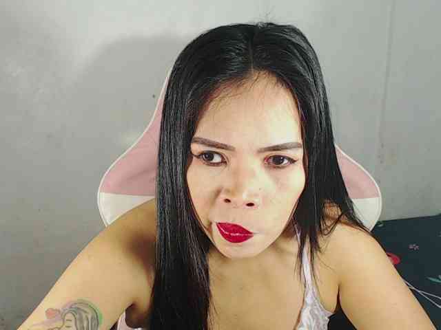 PinaySweetMommyxx webcam