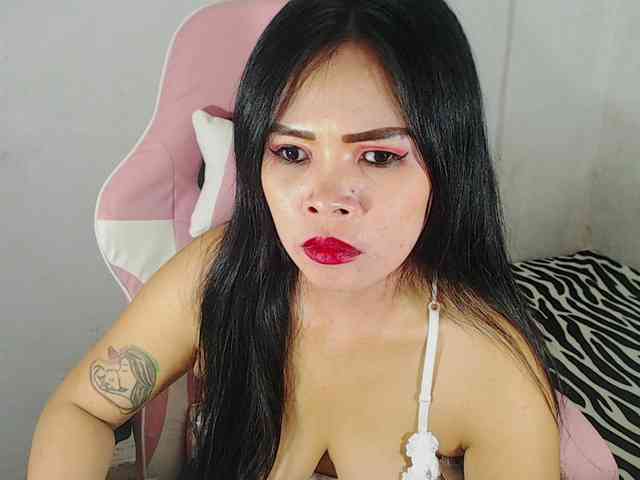 PinaySweetMommyxx webcam