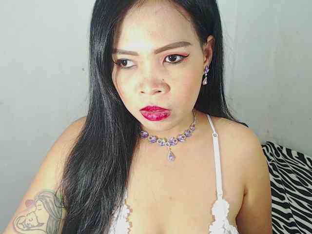 PinaySweetMommyxx webcam