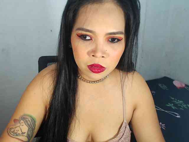 PinaySweetMommyxx webcam