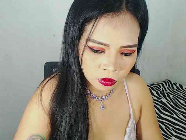 PinaySweetMommyxx webcam