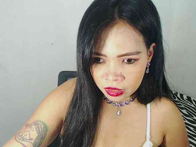 PinaySweetMommyxx webcam