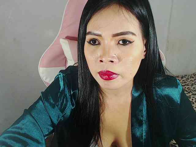 PinaySweetMommyxx webcam
