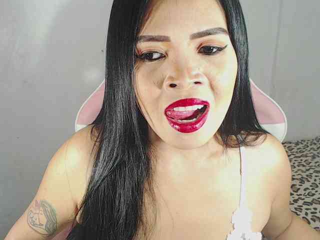 PinaySweetMommyxx webcam