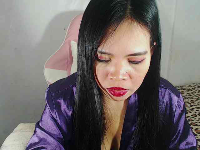 PinaySweetMommyxx webcam