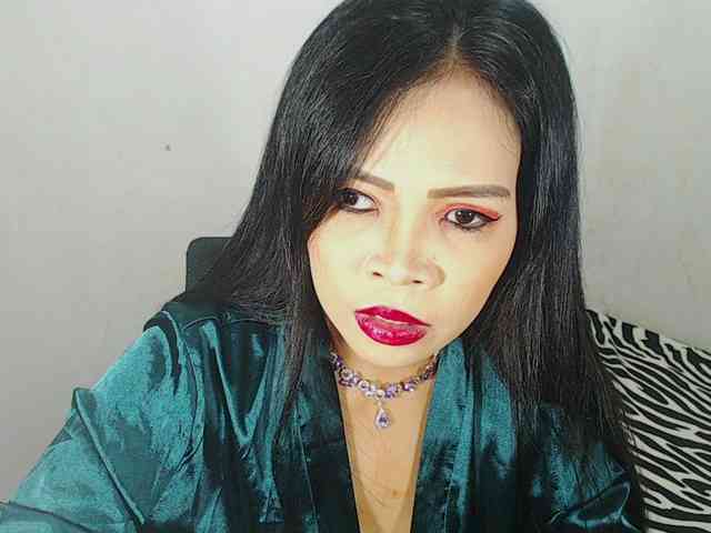 PinaySweetMommyxx webcam