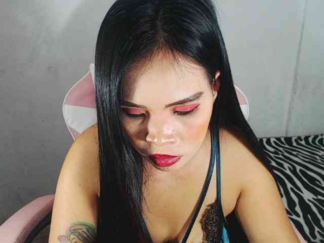 PinaySweetMommyxx webcam