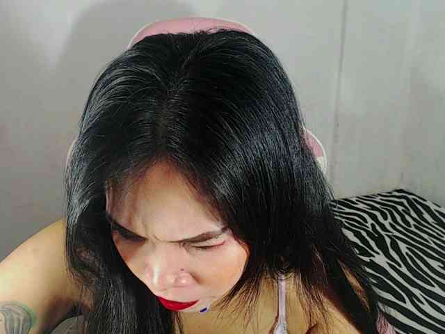 PinaySweetMommyxx webcam