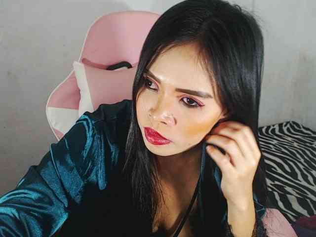 PinaySweetMommyxx webcam