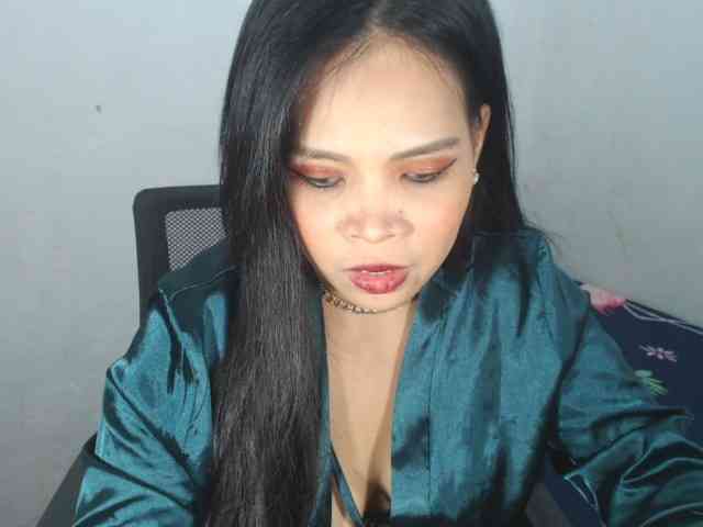 PinaySweetMommyxx webcam