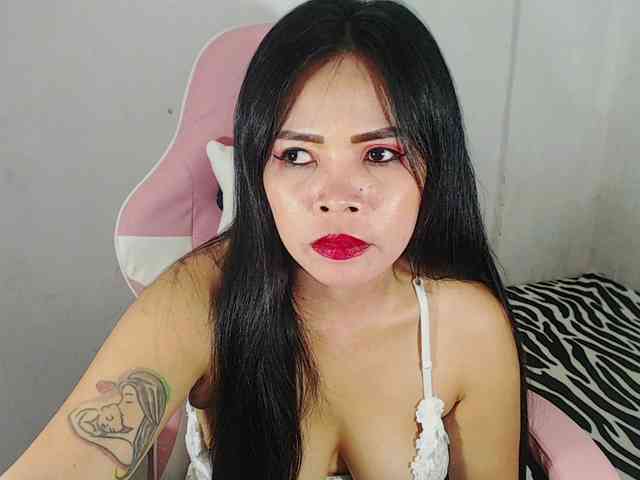 PinaySweetMommyxx webcam